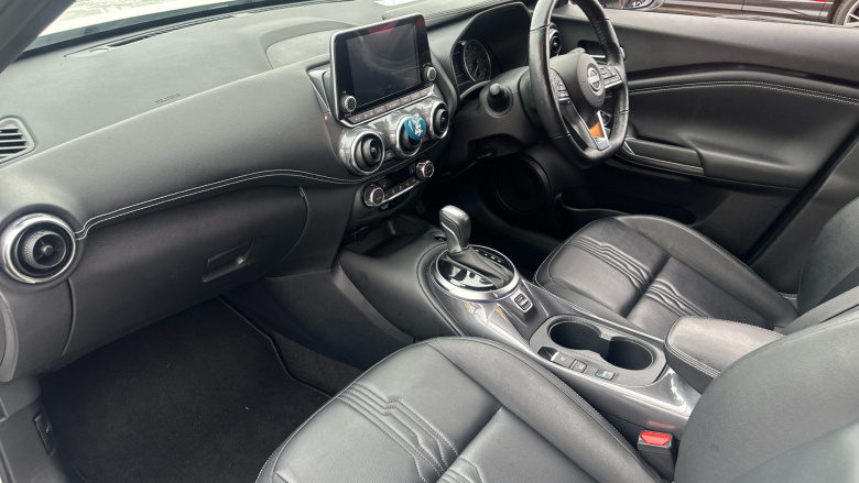 Nissan Juke 1.6 Hybrid Tekna 5dr Auto Hybrid Hatchback